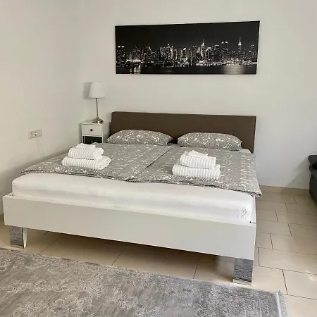 Casa Gazzo Lägenhet Friedrichshafen
